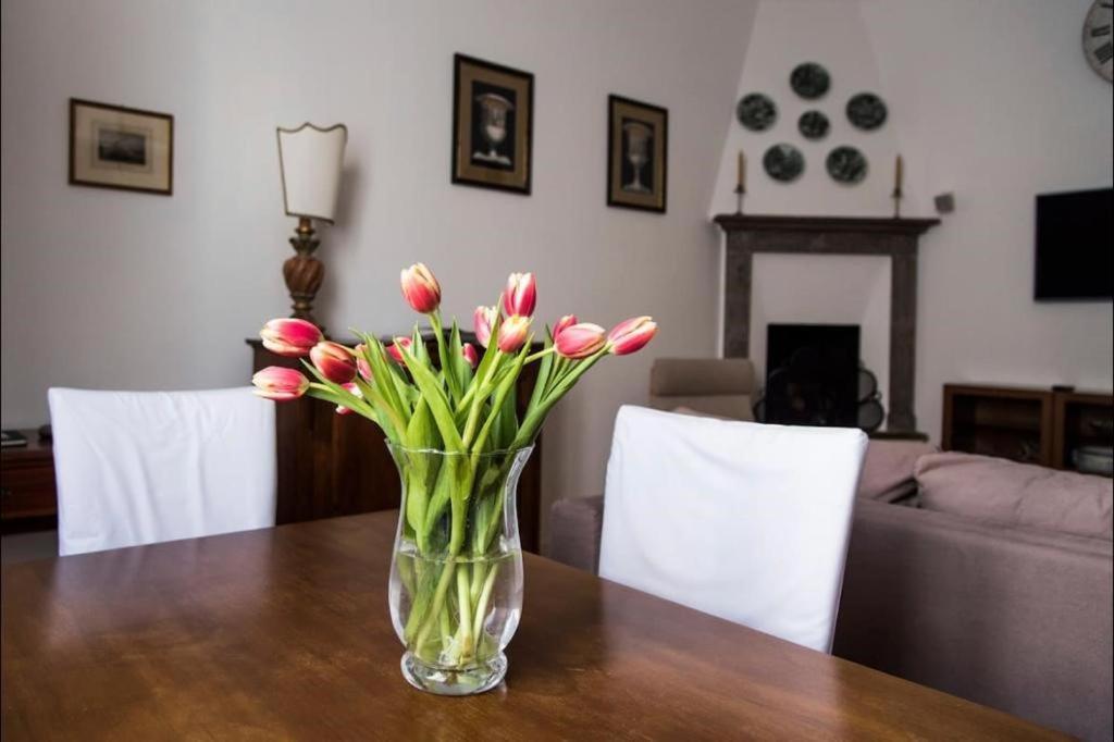 Joivy Classic Flat Near Basilica Di Sant'Ambrogio Daire Milano Dış mekan fotoğraf